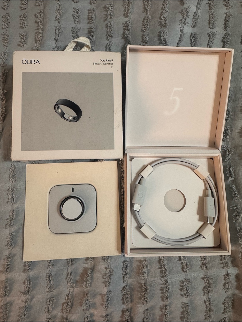 Oura Ring 5 - New open box *Firm*